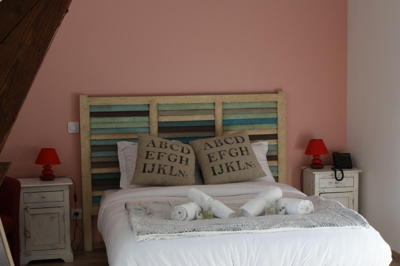 Logis Hotel Chemin Des Dames Le Relais De Fleurette Pontavert Zewnętrze zdjęcie